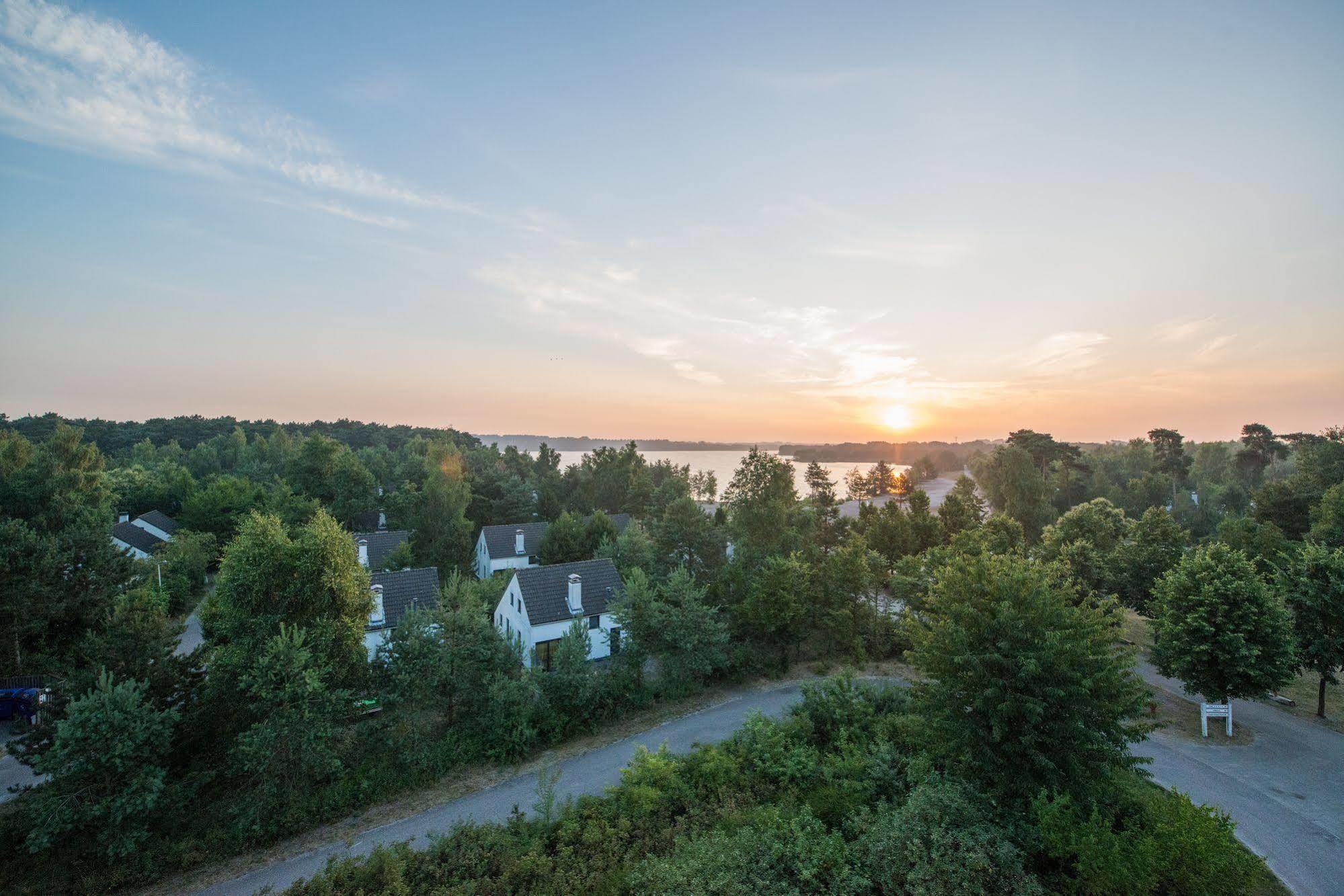 Sunparks Kempense Meren Mol Exterior foto